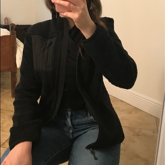 Vineyard Vines Coat/Jacket - Picture 3 of 5